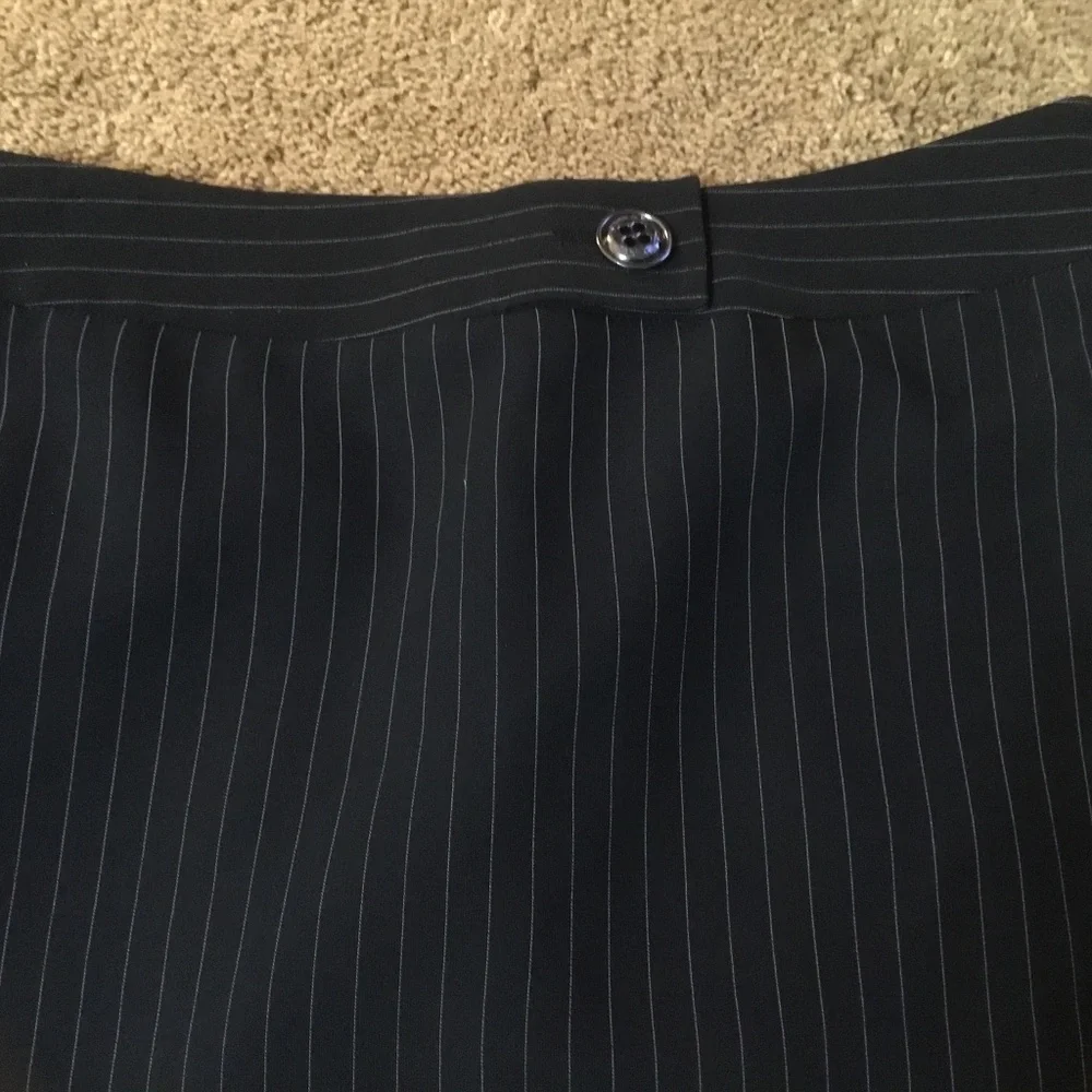 TAHARI Skirt Black and silver pinstripe - Picture 3 of 7